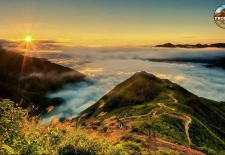 Ride To The Clouds: 3-Day Motorbike Tour To Mai Chau And Ta Xua In Vietnam