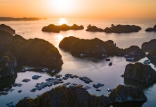 Vietnam Adventure Tour - 5 Day Scenic North Trekking & Sailing