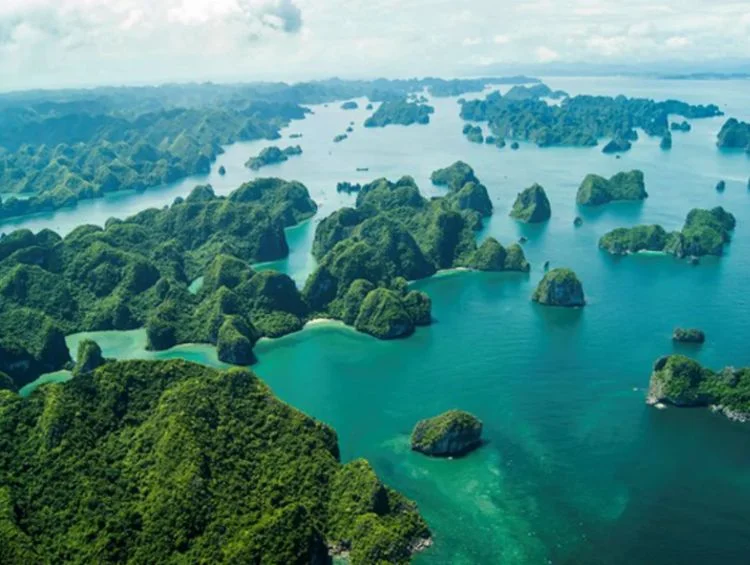 Vietnam Adventure Tour - 6 Days Scenic North Trekking & Sailing 